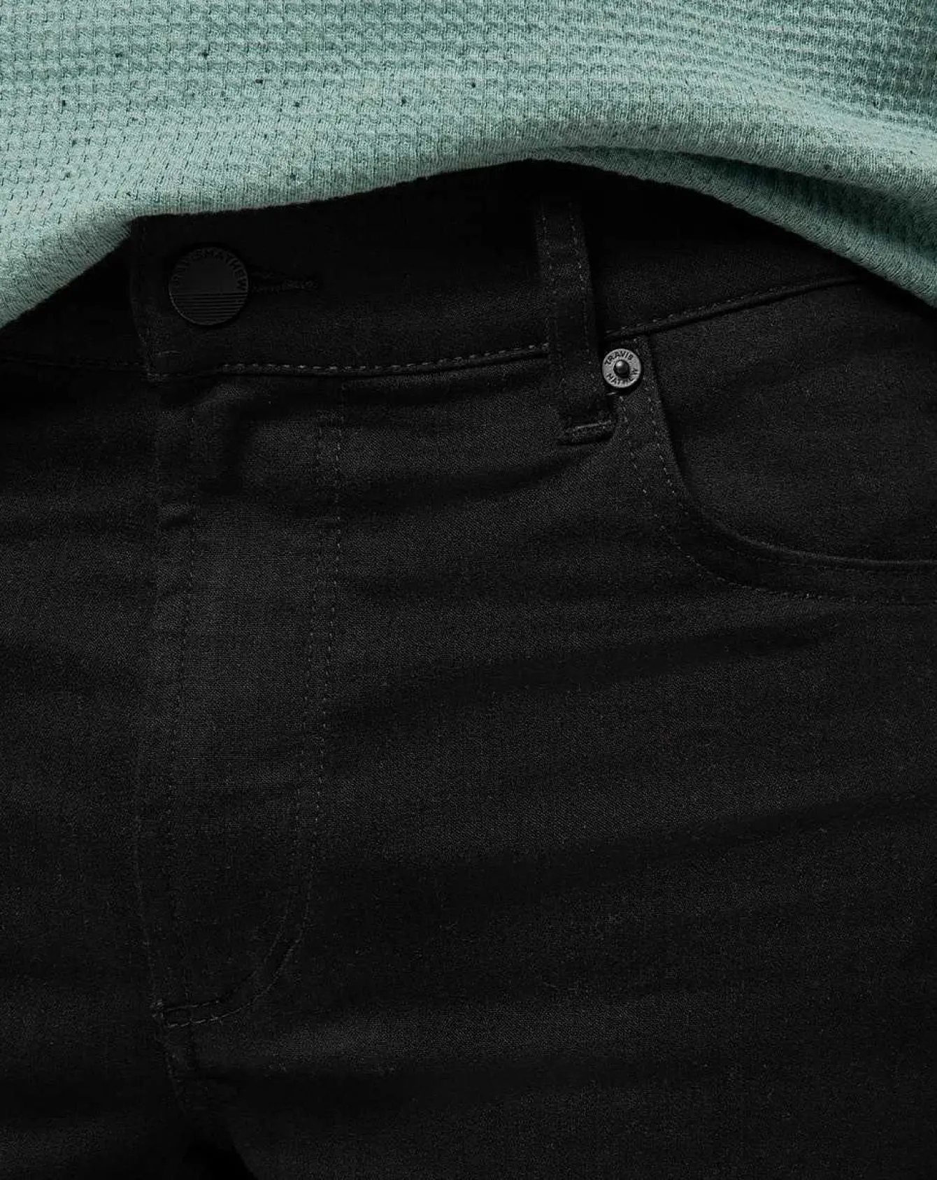 Legacy Featherweight Jeans