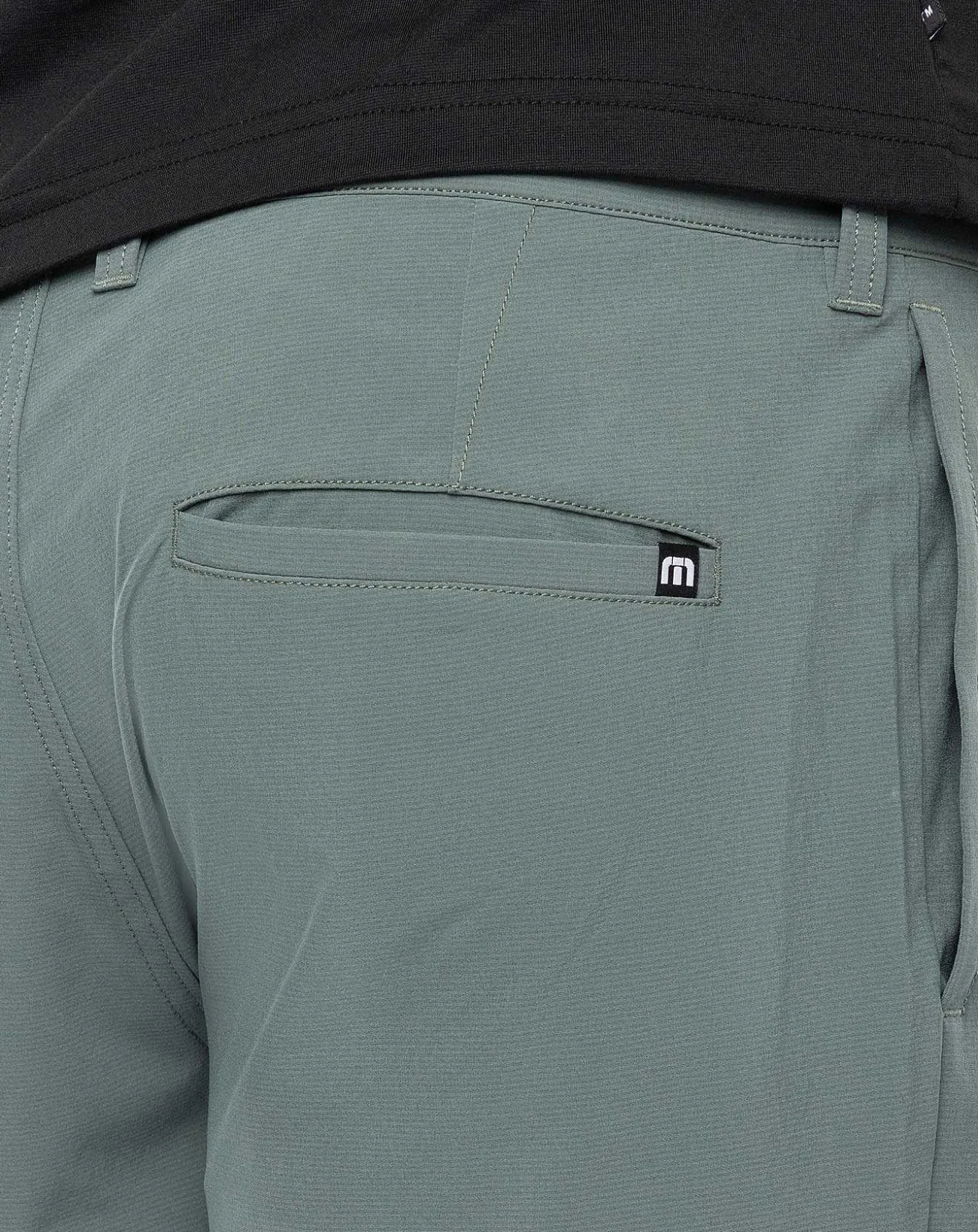 Lucky Hand Short 9In