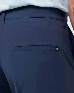 Open To Close Tech Chino Pant
