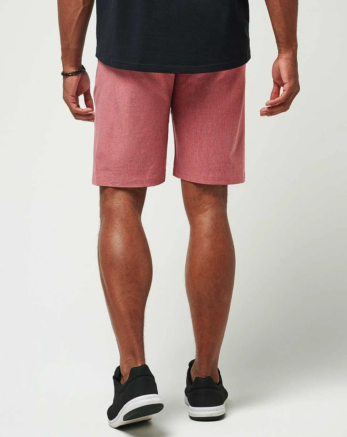 Sand Harbor Short 9In