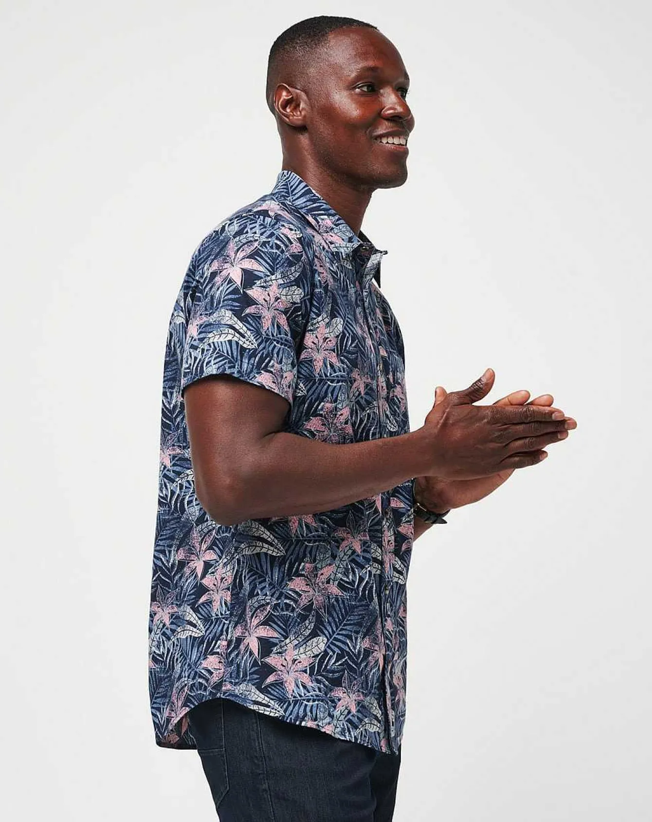 Shoot The Channel Button-Up