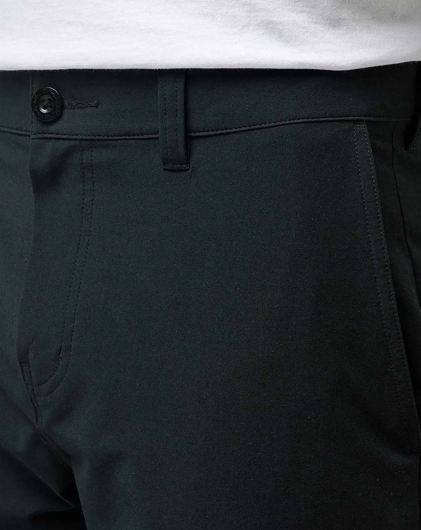 Tech Chino Short 8In