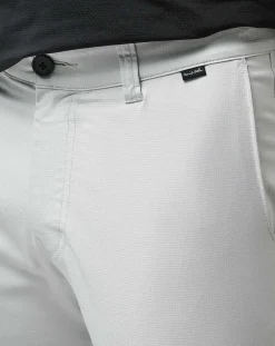 Wanderlust Short 9In